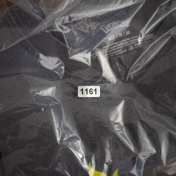 Pokemon Charizard Modern Tee Grey Mens Medium - Picture 7 of 7